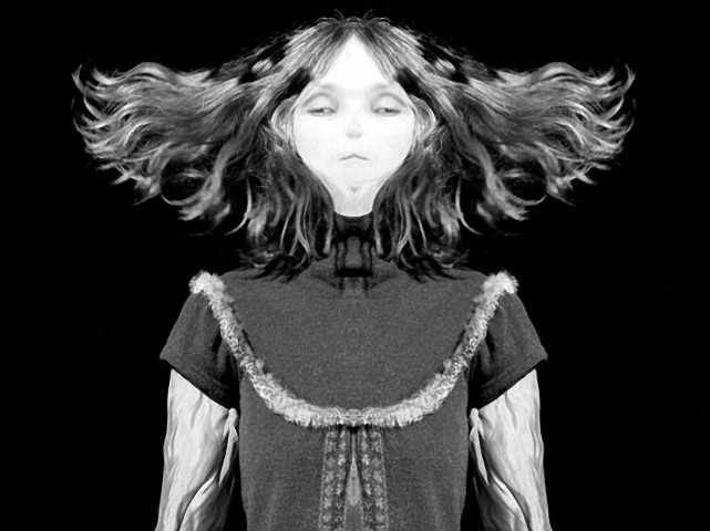 Juana Molina "Un Dia"