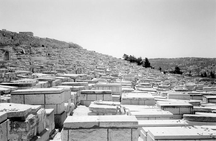 Foto: Aivars Tabūns. Ebreju kapi Jeruzalemē