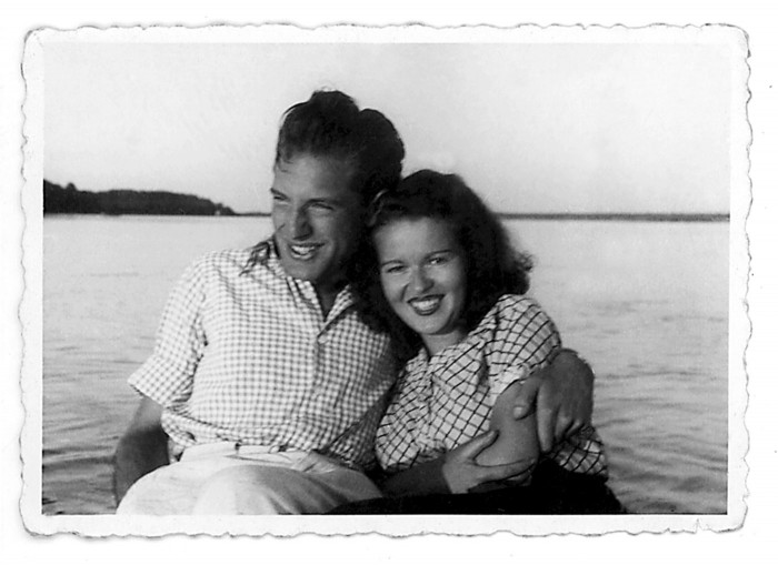 No personīgā arhīva. Astoņpadsmit gadu vecumā kopā ar pirmo vīru Dimu–Dītrihu Feinmani.