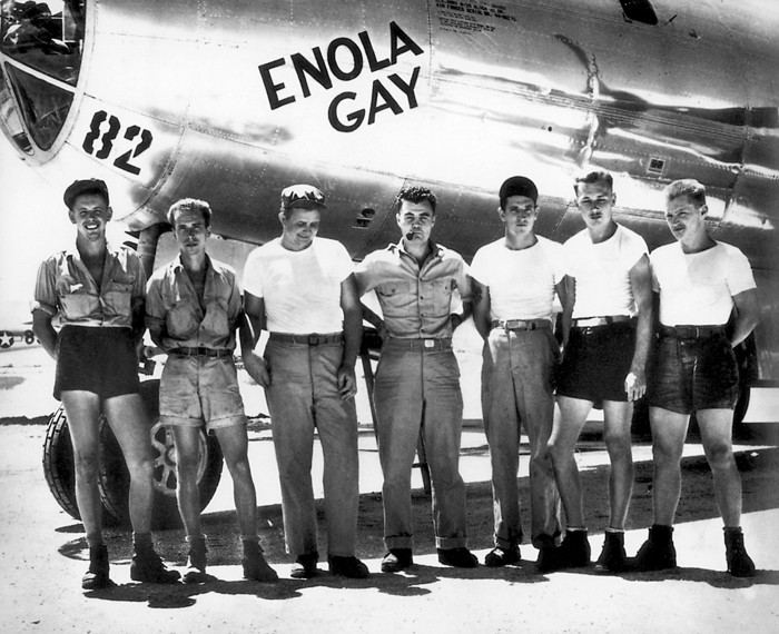 Enola Gay apkalpe. 1945. gada 6. augusts