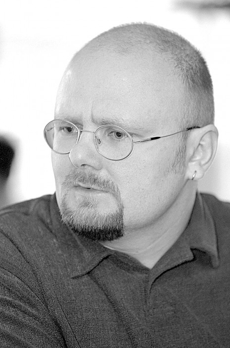 Svece: ''Jūs jau nepiedalījāties. Kāpēc jūs uzskatāt, ka jūs esat uzveicis?'' (Foto - Māris Zemgalietis)