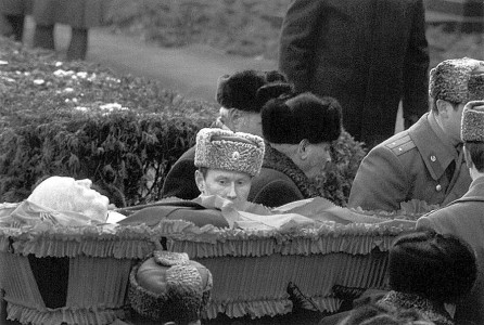 PSKP CK ģenerālsekretāra Jurija Andropova  bēres Sarkanajā laukumā Maskavā, 1984 (Krapan/Sipa Press/'rex Features Ltd, London)