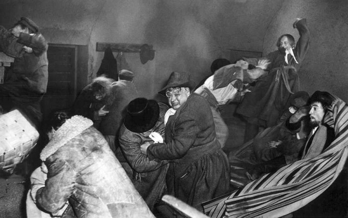 Kadrs no Voldemāra Pūces filmas Mērnieku laiki, 1969 (Foto no Latvijas kino muzeja arhīva)