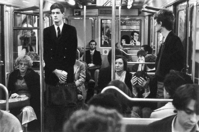 Parīzes metro, 1981 (Foto - Peter Turnley)