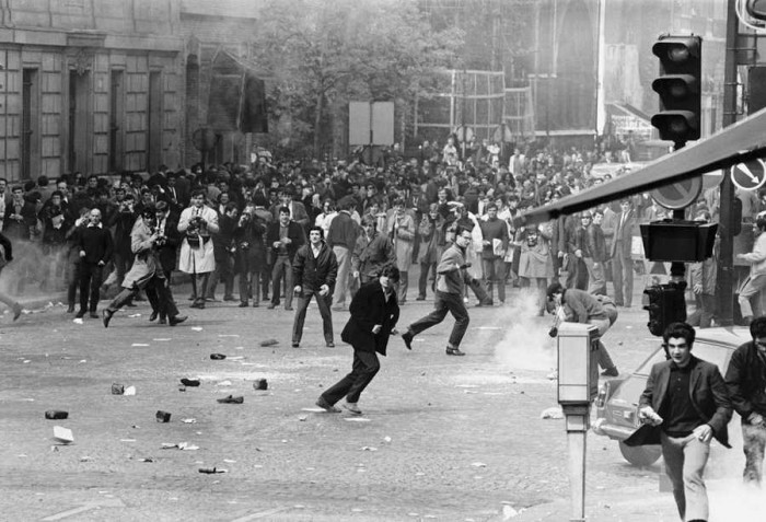 Studentu nemieri 1968. gadā (Foto: Corbis)