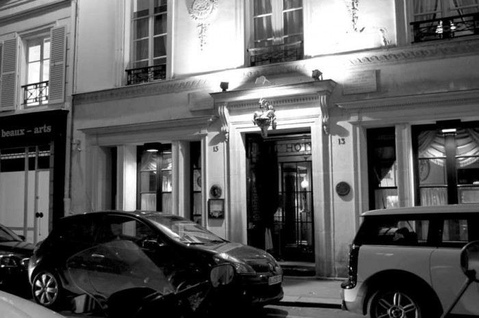 L'Hōtel d'Alsace viesnīca Parīzē, kur mūža nogalē mēdza uzturēties Oskars Vailds (Foto: Tabita Sīmane)
