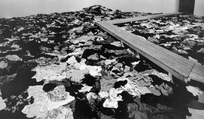 Mirušo ezers. Instalācija, 1990. Mūsdienu mākslas institūts, Nagoja, Japāna